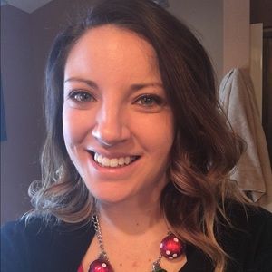 Meet your Posher, Rebecca